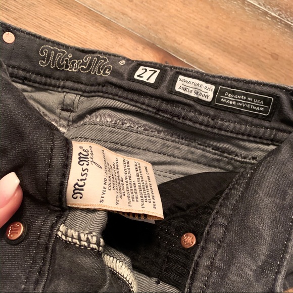 NWT Miss Me Signature Rise Ankle Skinny Charcoal - Picture 3 of 5